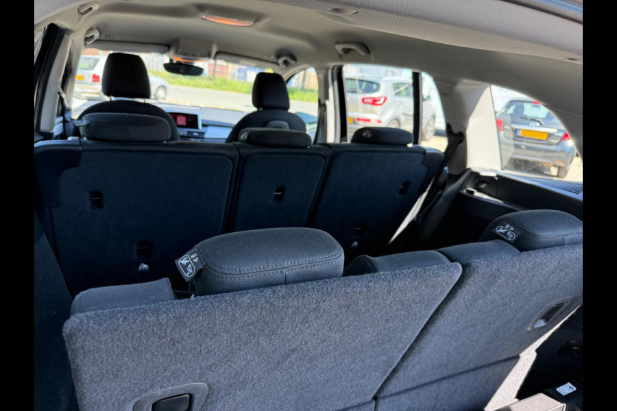 BMW 2 Serie Gran Tourer 218i automaat 7 persoons, Executive Edition, LED, Elek achterklep