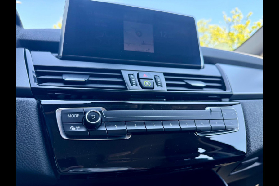BMW 2 Serie Gran Tourer 218i automaat 7 persoons, Executive Edition, LED, Elek achterklep