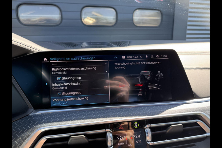 BMW X5 xDrive45e High Executive | Panoramadak | 22 Inch | Laser | Head-Up | Bowers & Wilkins | 360* Camera |