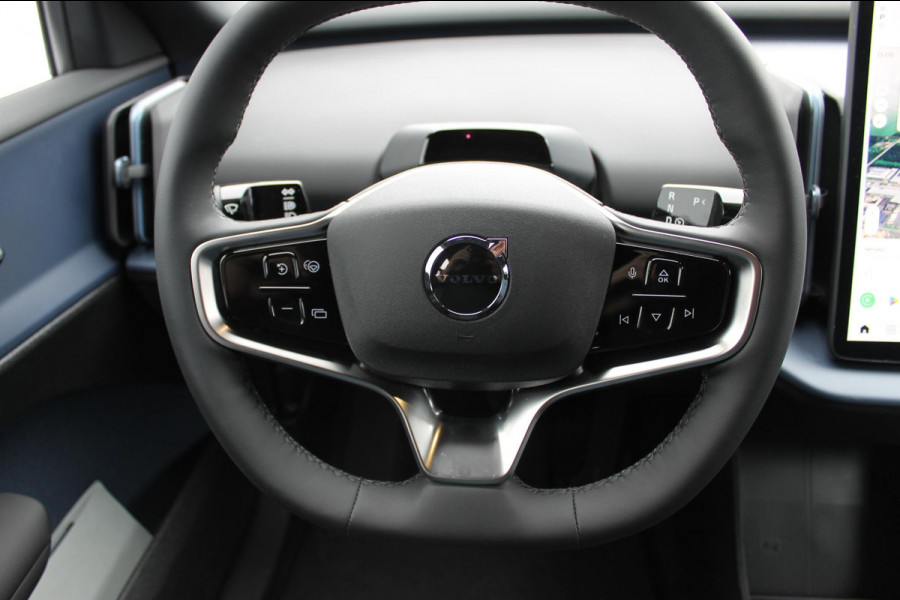 Volvo EX30 Single Motor Extended Range Plus 69 kWh Google services / Adaptieve cruise control / Blis / Parkeersensoren voor en achter met parkeercamera / Getinte ramen