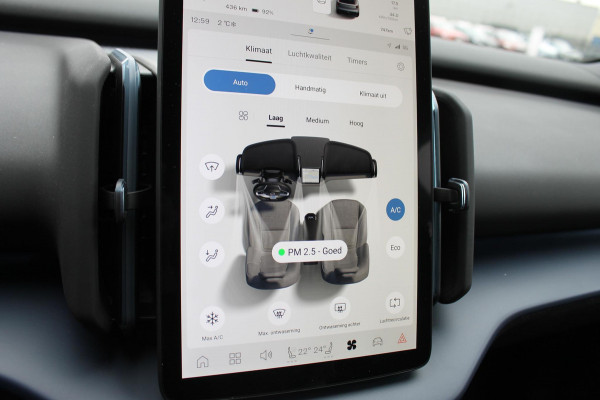 Volvo EX30 Single Motor Extended Range Plus 69 kWh Google services / Adaptieve cruise control / Blis / Parkeersensoren voor en achter met parkeercamera / Getinte ramen