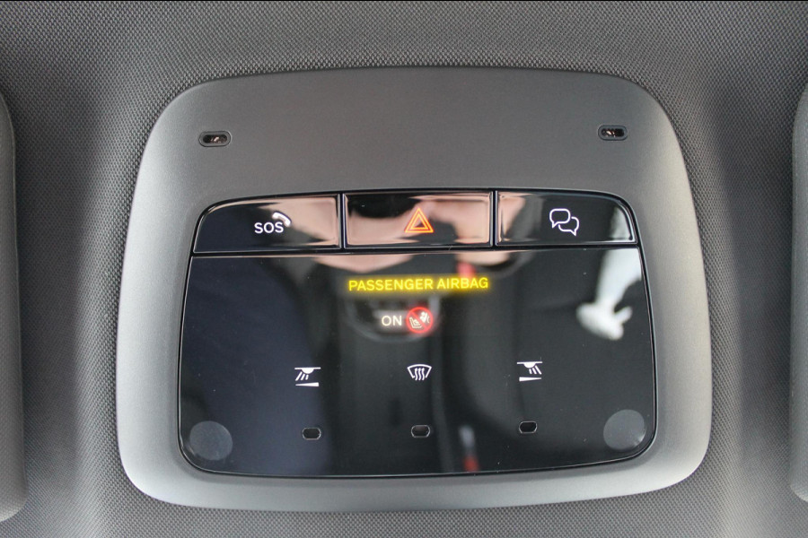 Volvo EX30 Single Motor Extended Range Plus 69 kWh Google services / Adaptieve cruise control / Blis / Parkeersensoren voor en achter met parkeercamera / Getinte ramen