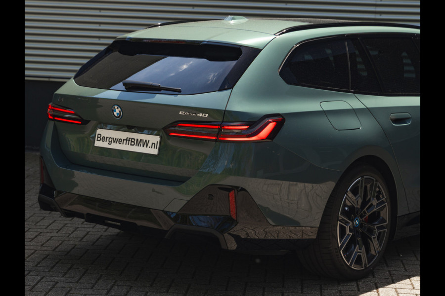 BMW i5 Touring eDrive40 M-Sport Pro - Pano - Onderstel Prof - Bowers & Wilkins
