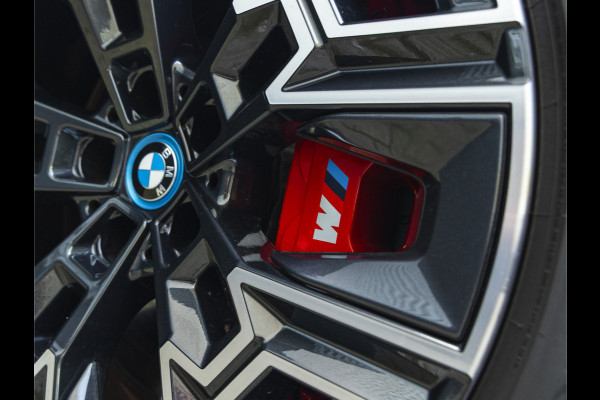 BMW i5 Touring eDrive40 M-Sport Pro - Pano - Onderstel Prof - Bowers & Wilkins
