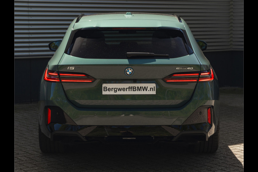 BMW i5 Touring eDrive40 M-Sport Pro - Pano - Onderstel Prof - Bowers & Wilkins