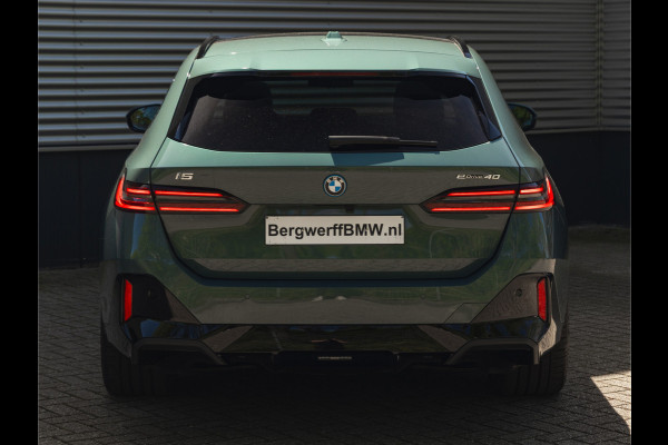 BMW i5 Touring eDrive40 M-Sport Pro - Pano - Onderstel Prof - Bowers & Wilkins