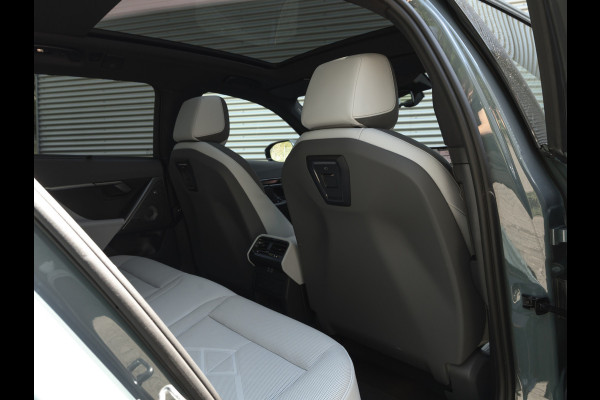 BMW i5 Touring eDrive40 M-Sport Pro - Pano - Onderstel Prof - Bowers & Wilkins