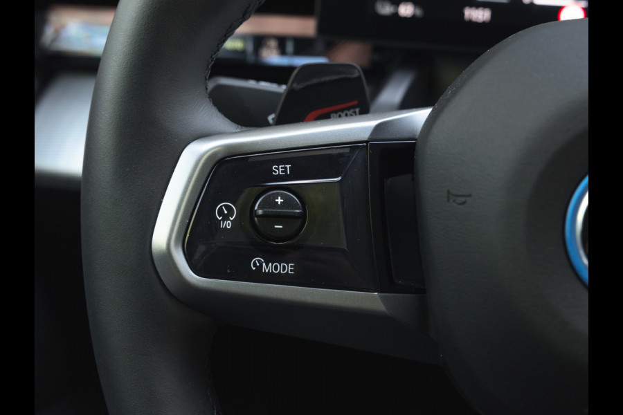BMW i5 Touring eDrive40 M-Sport Pro - Pano - Onderstel Prof - Bowers & Wilkins