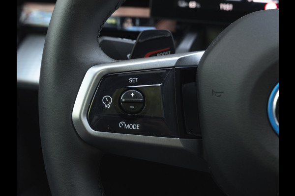 BMW i5 Touring eDrive40 M-Sport Pro - Pano - Onderstel Prof - Bowers & Wilkins