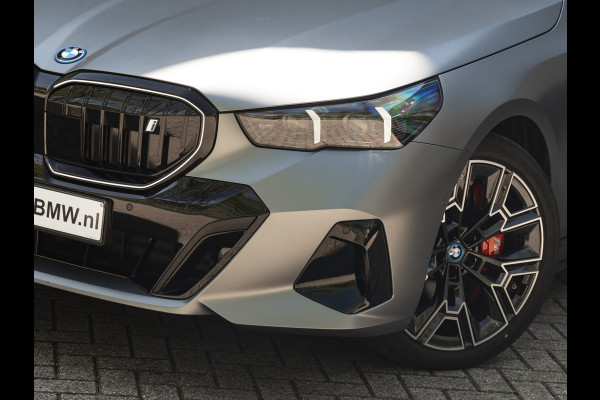 BMW i5 xDrive40 M-Sport Pro - Onderstel Prof - Driving Ass Plus - Harman Kardon eDrive40