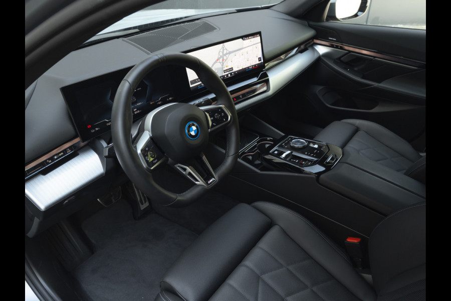 BMW i5 xDrive40 M-Sport Pro - Onderstel Prof - Driving Ass Plus - Harman Kardon eDrive40
