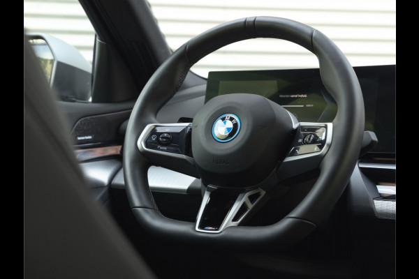 BMW i5 xDrive40 M-Sport Pro - Onderstel Prof - Driving Ass Plus - Harman Kardon eDrive40