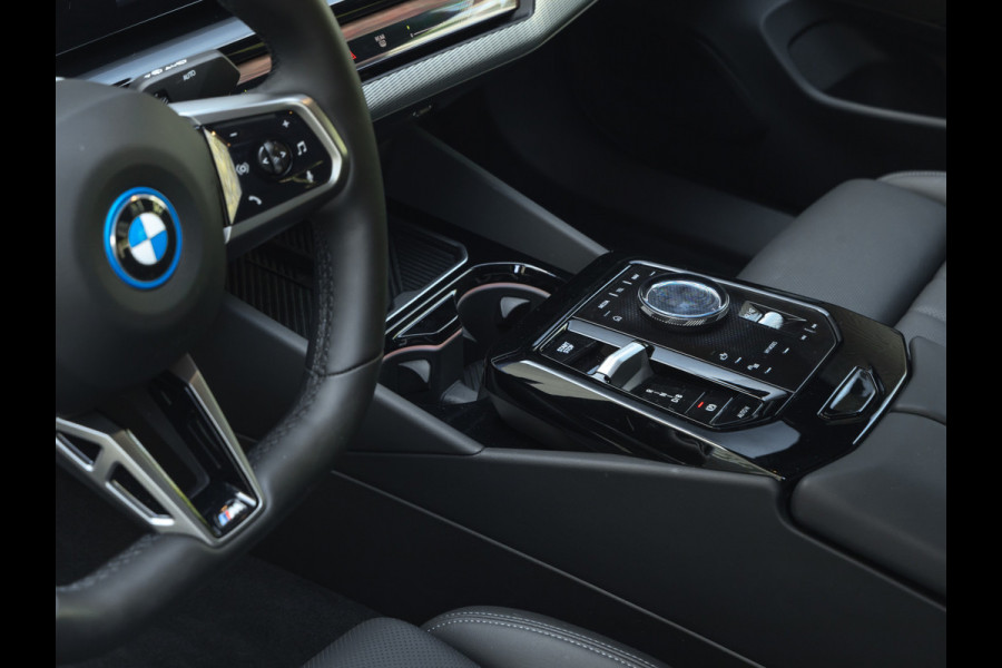 BMW i5 xDrive40 M-Sport Pro - Onderstel Prof - Driving Ass Plus - Harman Kardon eDrive40