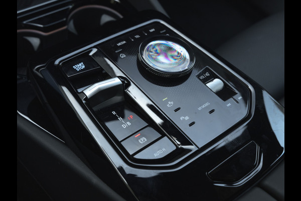 BMW i5 xDrive40 M-Sport Pro - Onderstel Prof - Driving Ass Plus - Harman Kardon eDrive40