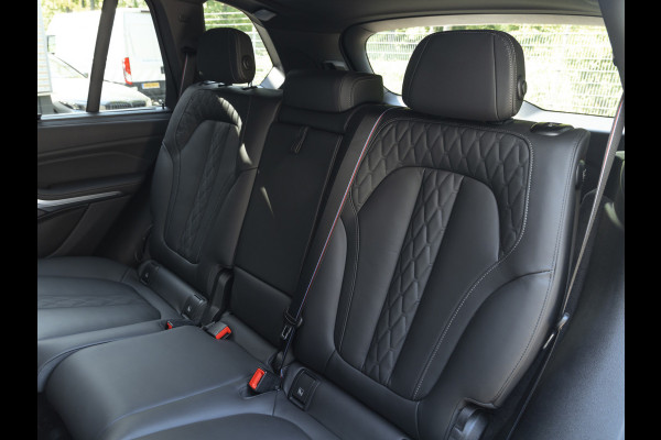 BMW X5 xDrive30d M-Sport Pro - 7-Zits - Achteras Besturing - NP176.000