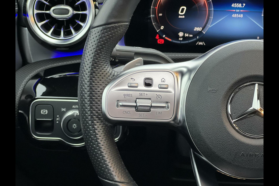 Mercedes-Benz CLA-Klasse 250 e AMG CLA250e Coupe Panoramadak|Keyless|Advanced sound|Sfeerverlichting|Night pakket