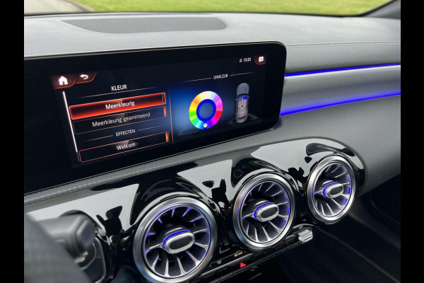 Mercedes-Benz CLA-Klasse 250 e AMG CLA250e Coupe Panoramadak|Keyless|Advanced sound|Sfeerverlichting|Night pakket