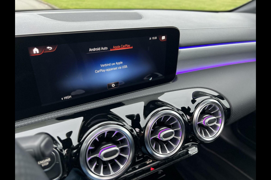 Mercedes-Benz CLA-Klasse 250 e AMG CLA250e Coupe Panoramadak|Keyless|Advanced sound|Sfeerverlichting|Night pakket