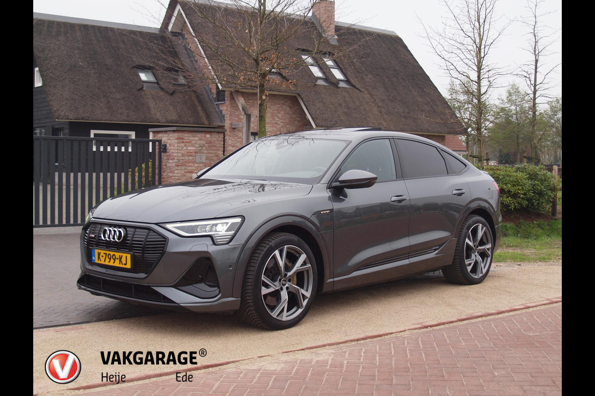 Audi e-tron Sportback 55 quattro S edition 95 kWh | Panoramadak | Camera | Apple Carplay | Cruise Control | Audi e-tron Sportback 55 quattro S edition 95 kWh | Panoramadak | Camera | Apple Carplay | Cruise Control |