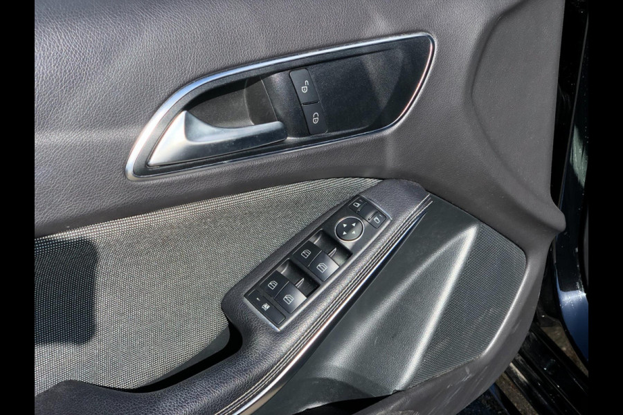 Mercedes-Benz A-Klasse 160 Sport Edition | Navi, Camera, Cruise, Carplay/Android, Half leder | Dealeronderhouden | NAP |