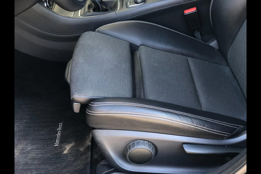 Mercedes-Benz A-Klasse 160 Sport Edition | Navi, Camera, Cruise, Carplay/Android, Half leder | Dealeronderhouden | NAP |
