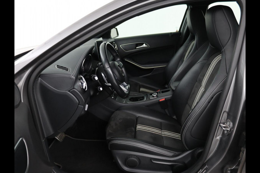 Mercedes-Benz GLA 200 Premium Plus AMG| Automaat | LED | Apple Carplay | Sportstoelen | Camera |