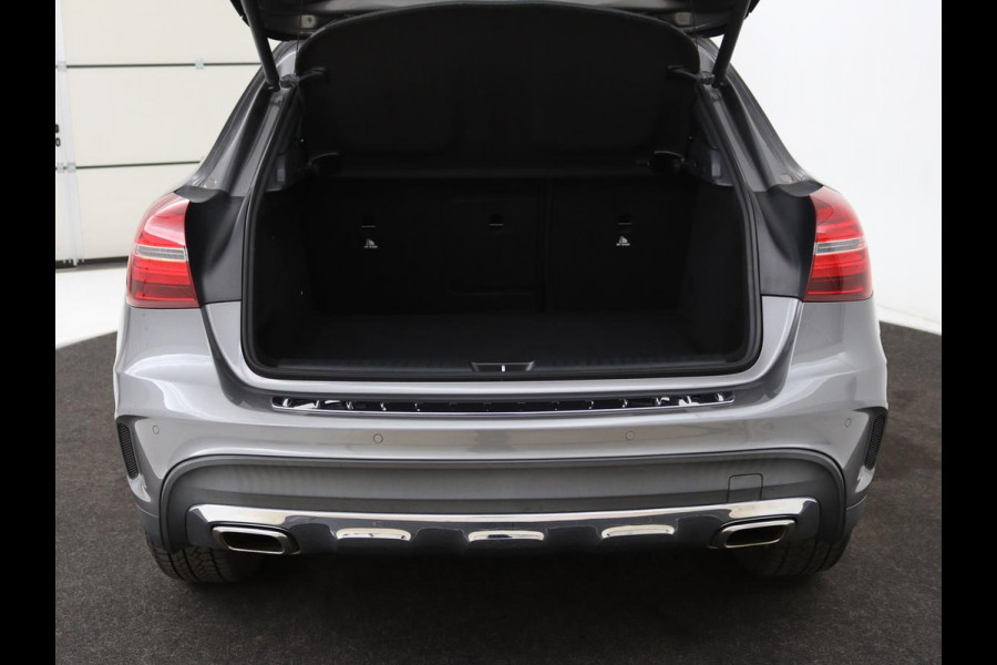 Mercedes-Benz GLA 200 Premium Plus AMG| Automaat | LED | Apple Carplay | Sportstoelen | Camera |