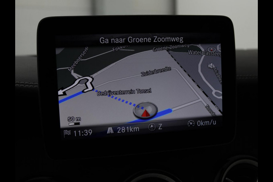 Mercedes-Benz GLA 200 Premium Plus AMG| Automaat | LED | Apple Carplay | Sportstoelen | Camera |