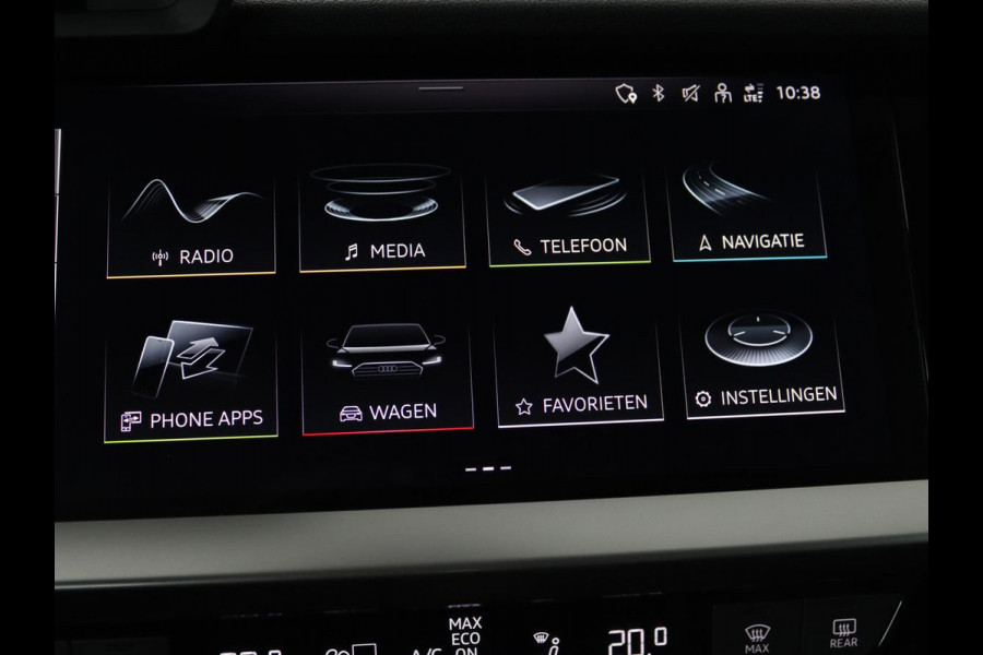 Audi A3 Sportback 35 TFSI Business edition | Panorama Dak | Apple Carplay | Cruise Control |  Navi | LMV | Draadloze Telefoonlader