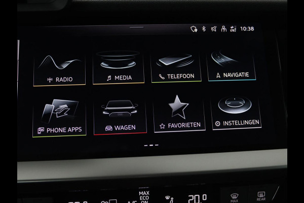 Audi A3 Sportback 35 TFSI Business edition | Panorama Dak | Apple Carplay | Cruise Control |  Navi | LMV | Draadloze Telefoonlader
