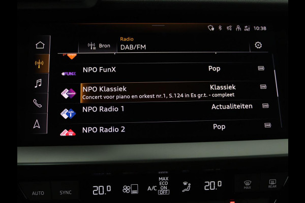 Audi A3 Sportback 35 TFSI Business edition | Panorama Dak | Apple Carplay | Cruise Control |  Navi | LMV | Draadloze Telefoonlader