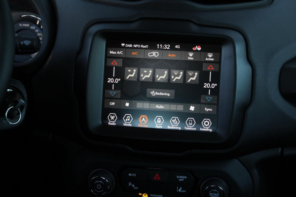Jeep Renegade 4xe 190 Plug-in Hybrid Electric Limited | LED | Apple Carplay
