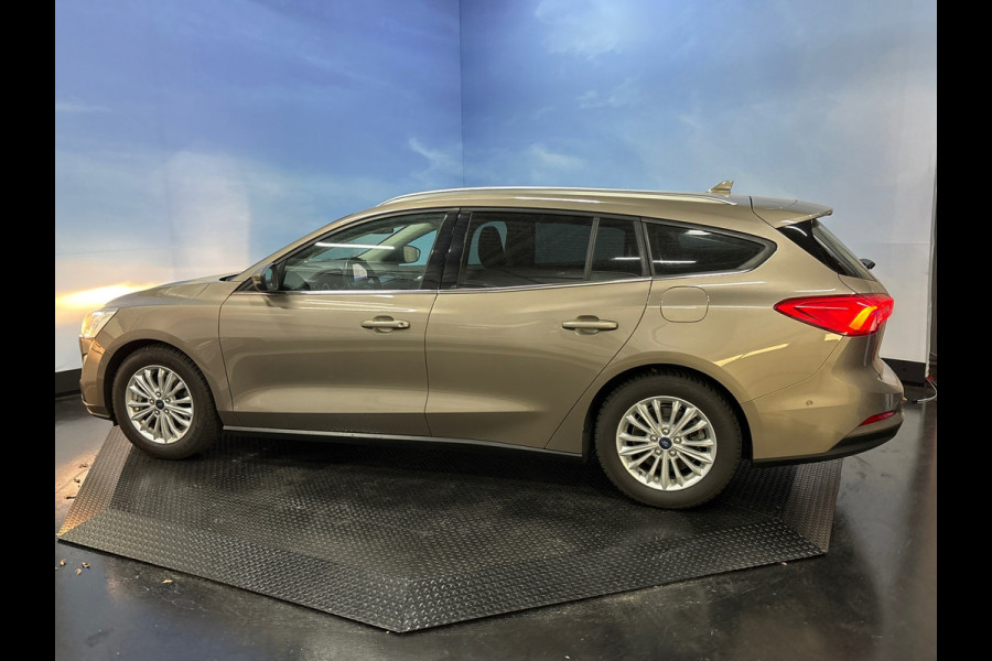 Ford FOCUS Wagon 1.0 EcoBoost Titanium Business Trekhaak, Keyless, Navi,