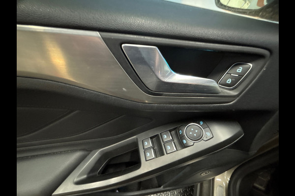 Ford FOCUS Wagon 1.0 EcoBoost Titanium Business Trekhaak, Keyless, Navi,