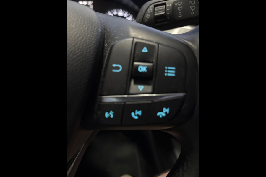 Ford FOCUS Wagon 1.0 EcoBoost Titanium Business Trekhaak, Keyless, Navi,