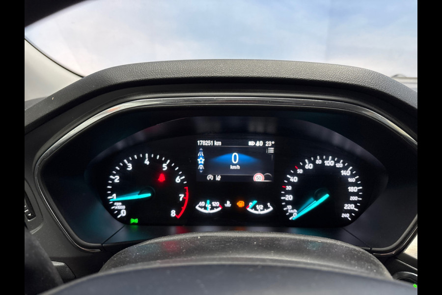 Ford FOCUS Wagon 1.0 EcoBoost Titanium Business Trekhaak, Keyless, Navi,