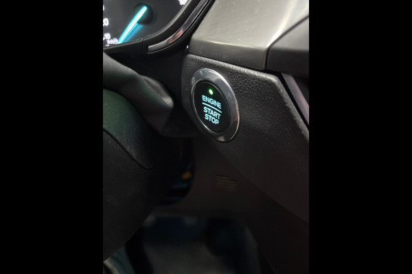 Ford FOCUS Wagon 1.0 EcoBoost Titanium Business Trekhaak, Keyless, Navi,