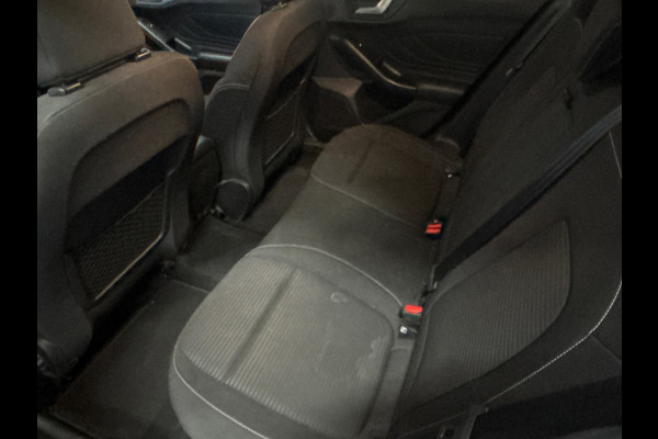 Ford FOCUS Wagon 1.0 EcoBoost Titanium Business Trekhaak, Keyless, Navi,