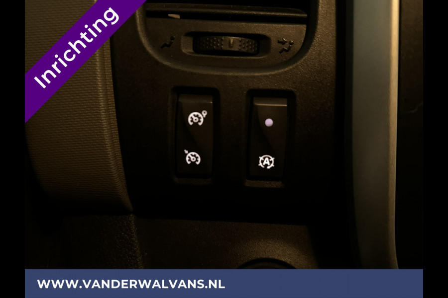 Renault Trafic 1.6 dCi L2H1 inrichting Euro6 Airco | Imperiaal | Navigatie | cruisecontrol, parkeersensoren, trekhaak, bijrijdersbank