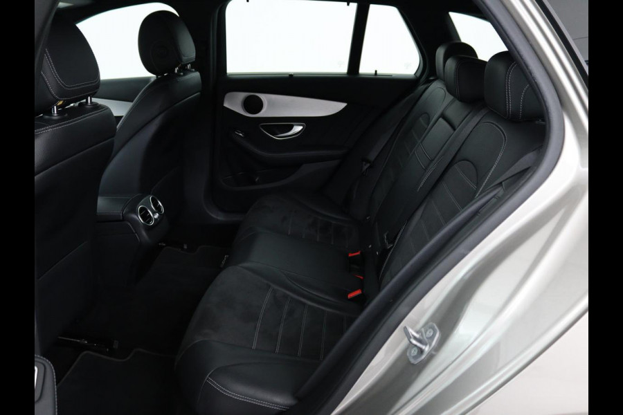 Mercedes-Benz C-Klasse 300de AMG | Head-Up | Adaptive cruise | Stoelverwarming | Carplay | Leder/Alcantara | Memory | Sfeerverlichting | Keyless | Navigatie