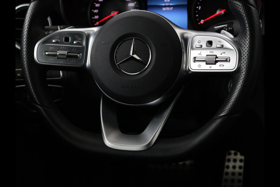 Mercedes-Benz C-Klasse 300de AMG | Head-Up | Adaptive cruise | Stoelverwarming | Carplay | Leder/Alcantara | Memory | Sfeerverlichting | Keyless | Navigatie