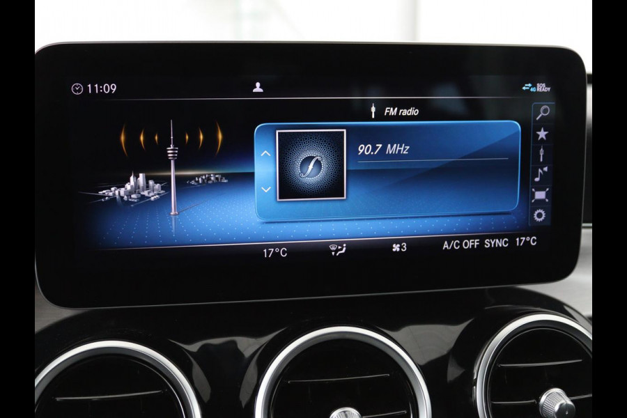 Mercedes-Benz C-Klasse 300de AMG | Head-Up | Adaptive cruise | Stoelverwarming | Carplay | Leder/Alcantara | Memory | Sfeerverlichting | Keyless | Navigatie