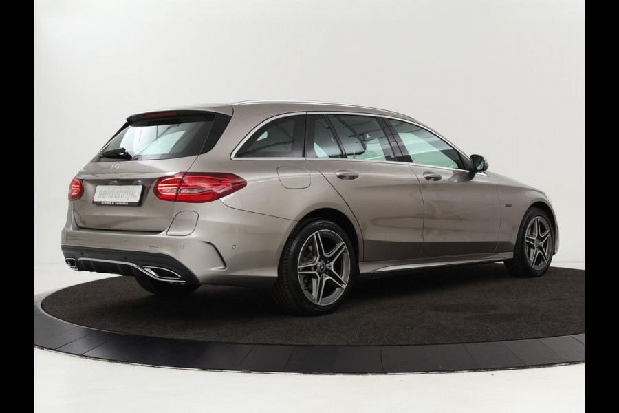 Mercedes-Benz C-Klasse 300de AMG | Head-Up | Adaptive cruise | Stoelverwarming | Carplay | Leder/Alcantara | Memory | Sfeerverlichting | Keyless | Navigatie