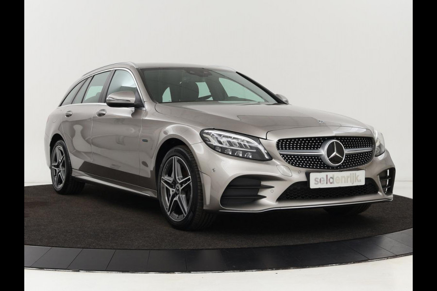 Mercedes-Benz C-Klasse 300de AMG | Head-Up | Adaptive cruise | Stoelverwarming | Carplay | Leder/Alcantara | Memory | Sfeerverlichting | Keyless | Navigatie