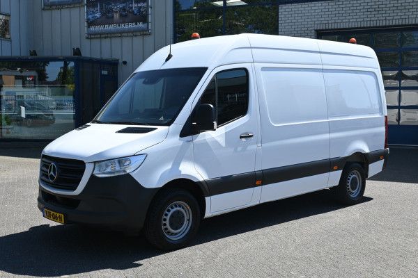Mercedes-Benz Sprinter 315 CDI L2H2 3500 KG trekhaak, Navigatie met camera