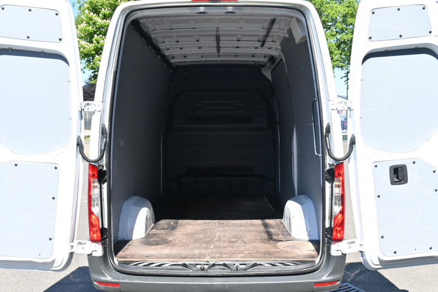 Mercedes-Benz Sprinter 315 CDI L2H2 3500 KG trekhaak, Navigatie met camera