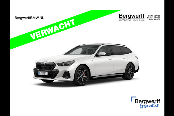 BMW 5 Serie Touring 550e xDrive M-Sport Pro - Pano - Driving Ass Prof - Onderstel Prof