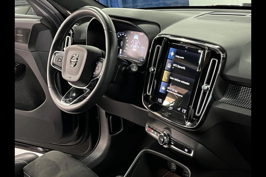 Volvo XC40 1.5 T4 Recharge R-Design | Open dak | Harman/Kardon | Adapt. Cruise c. | BLIS