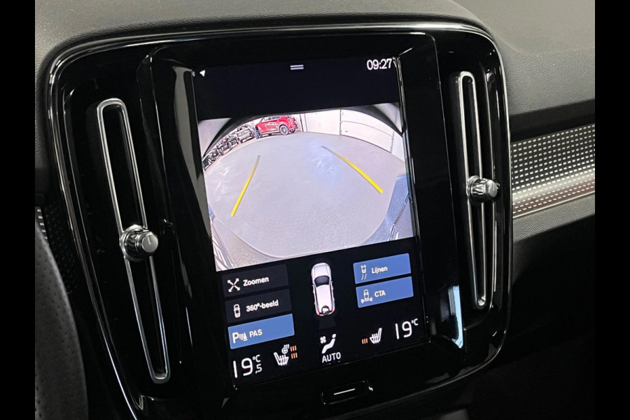 Volvo XC40 1.5 T4 Recharge R-Design | Open dak | Harman/Kardon | Adapt. Cruise c. | BLIS