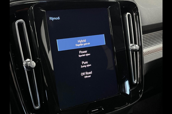 Volvo XC40 1.5 T4 Recharge R-Design | Open dak | Harman/Kardon | Adapt. Cruise c. | BLIS